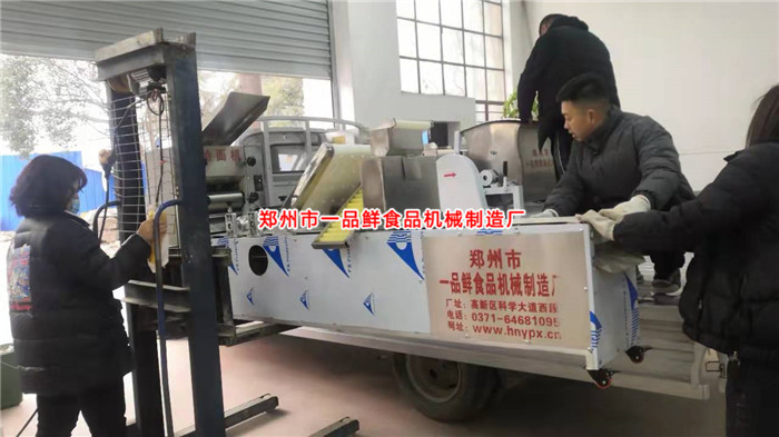燴面機裝車